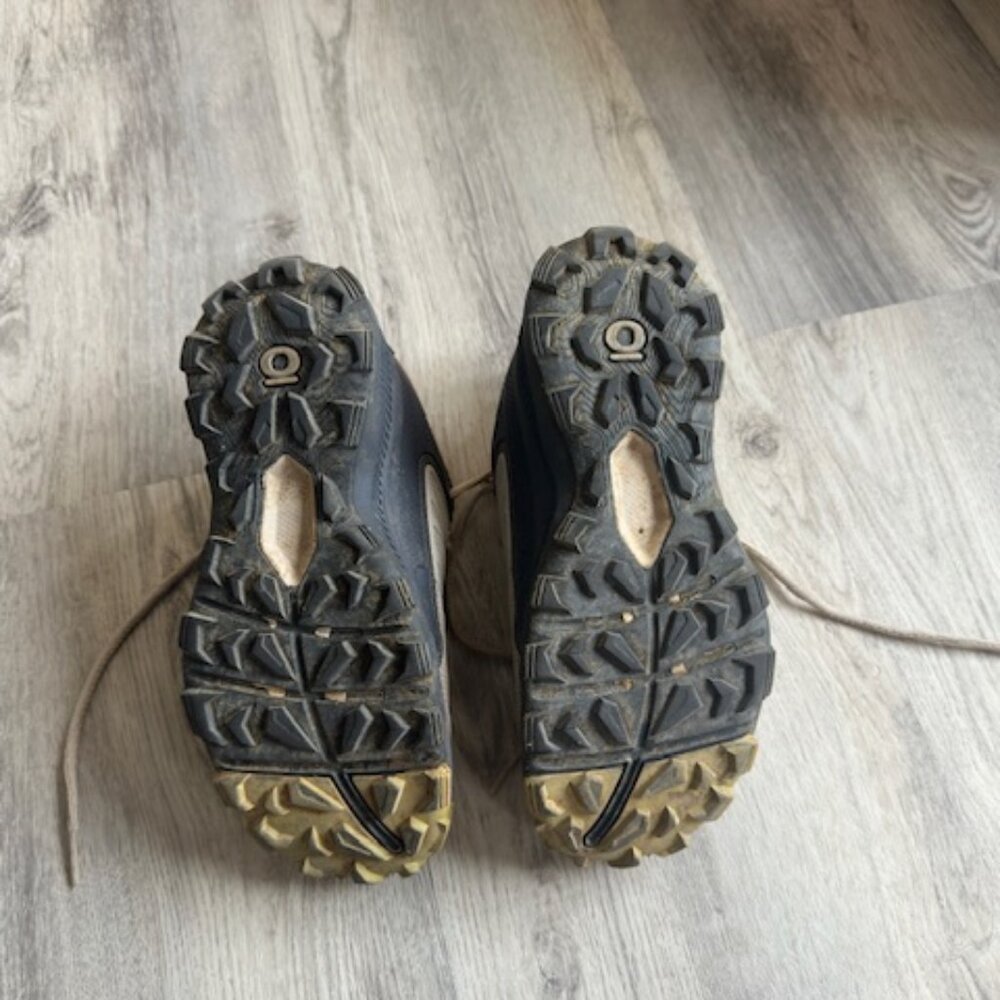 Oboz Low Hiking Shoes View 4